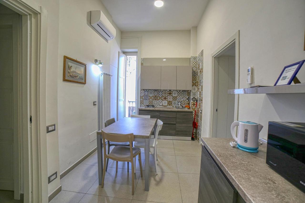 Apartamento Casa Amato Nápoles Exterior foto